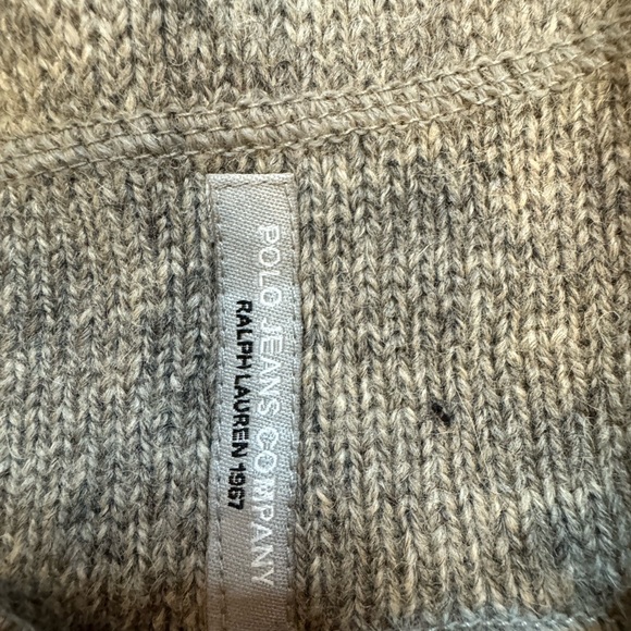 Men’s Ralph Lauren Light Gray V-Neck Sweater Wool - Picture 2 of 7